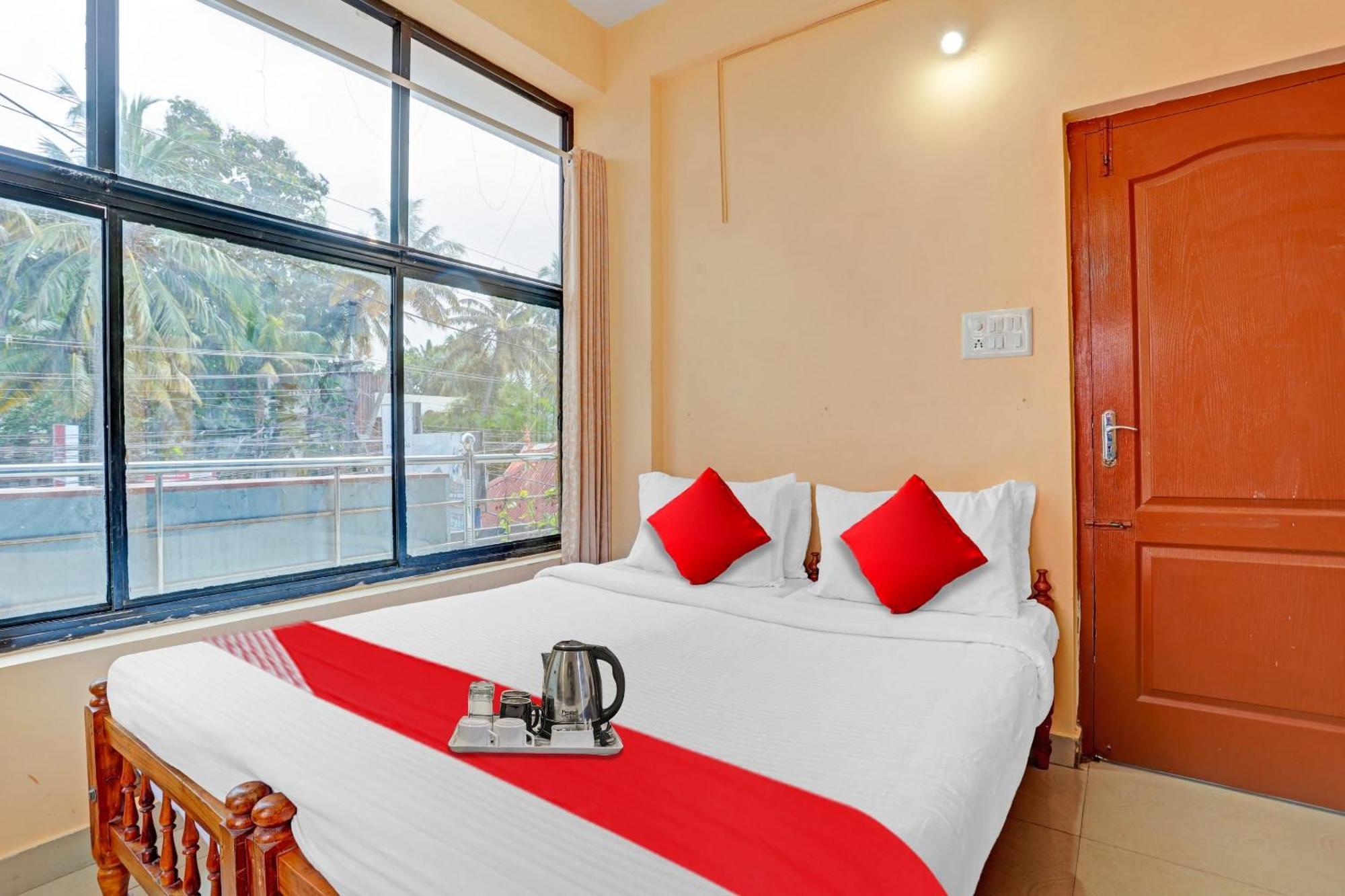 Spot On The New View Regency Hotel Thiruvananthapuram Luaran gambar
